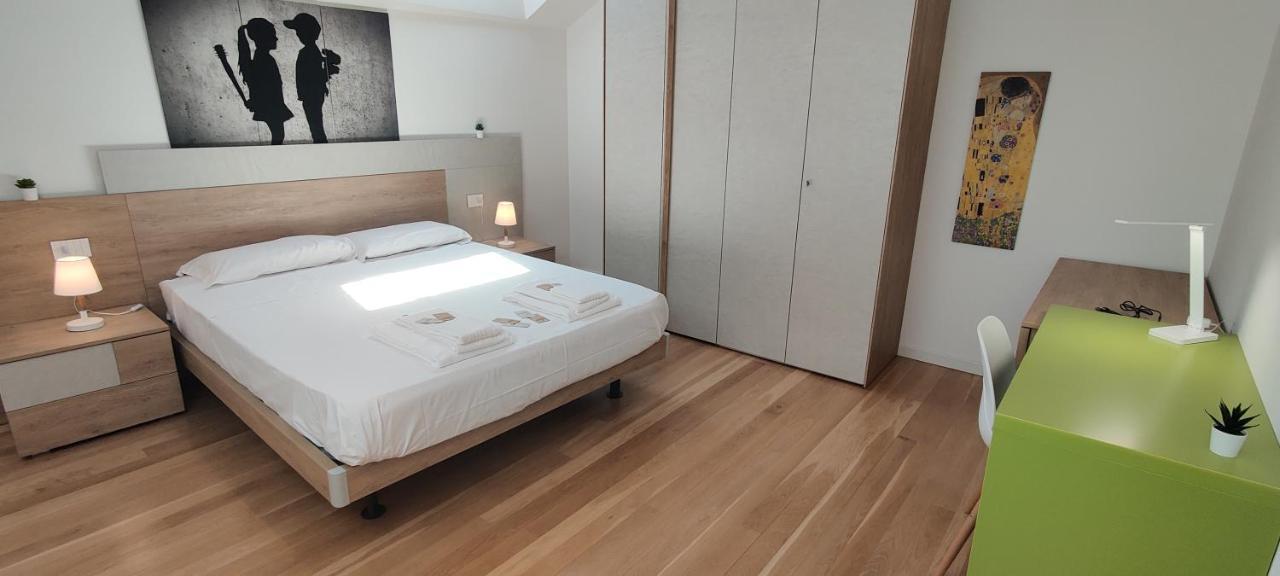 Nxt Station Deluxe Apartment แบร์กาโม ภายนอก รูปภาพ