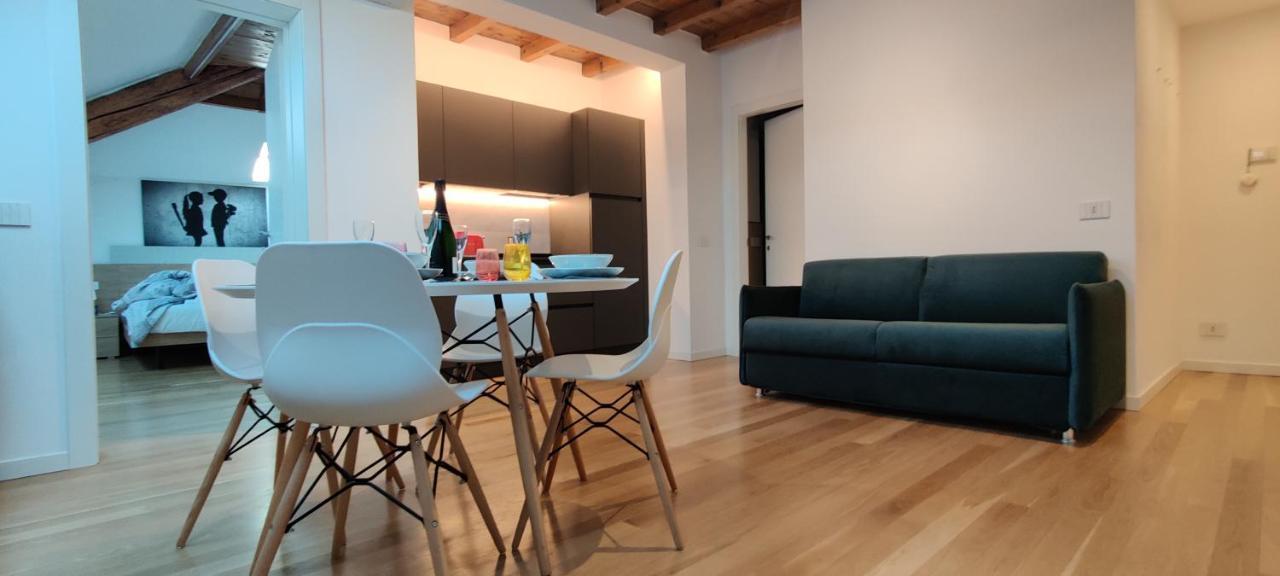 Nxt Station Deluxe Apartment แบร์กาโม ภายนอก รูปภาพ